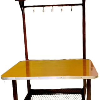 MESA TRASTERO CON GAVINETE METÁLICO